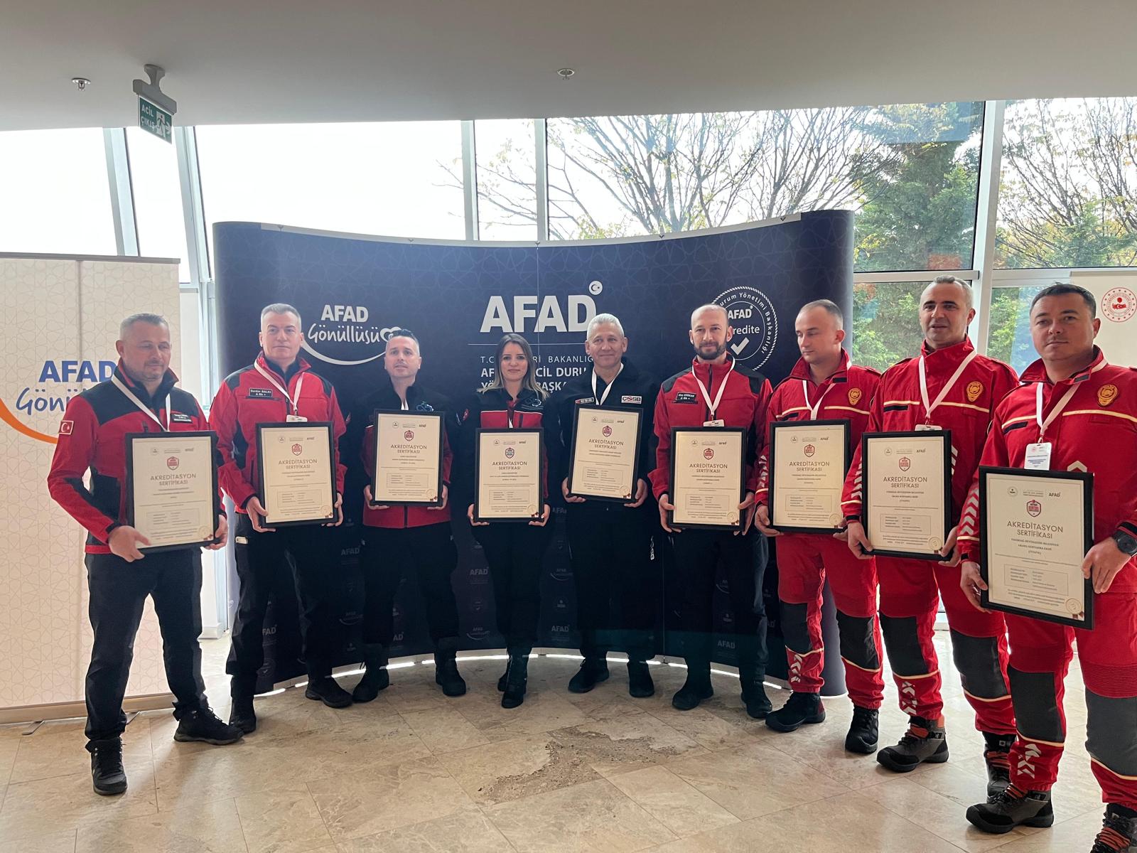 SPAK Ekibi Akreditasyon Sertifikasını Törenle Aldı
