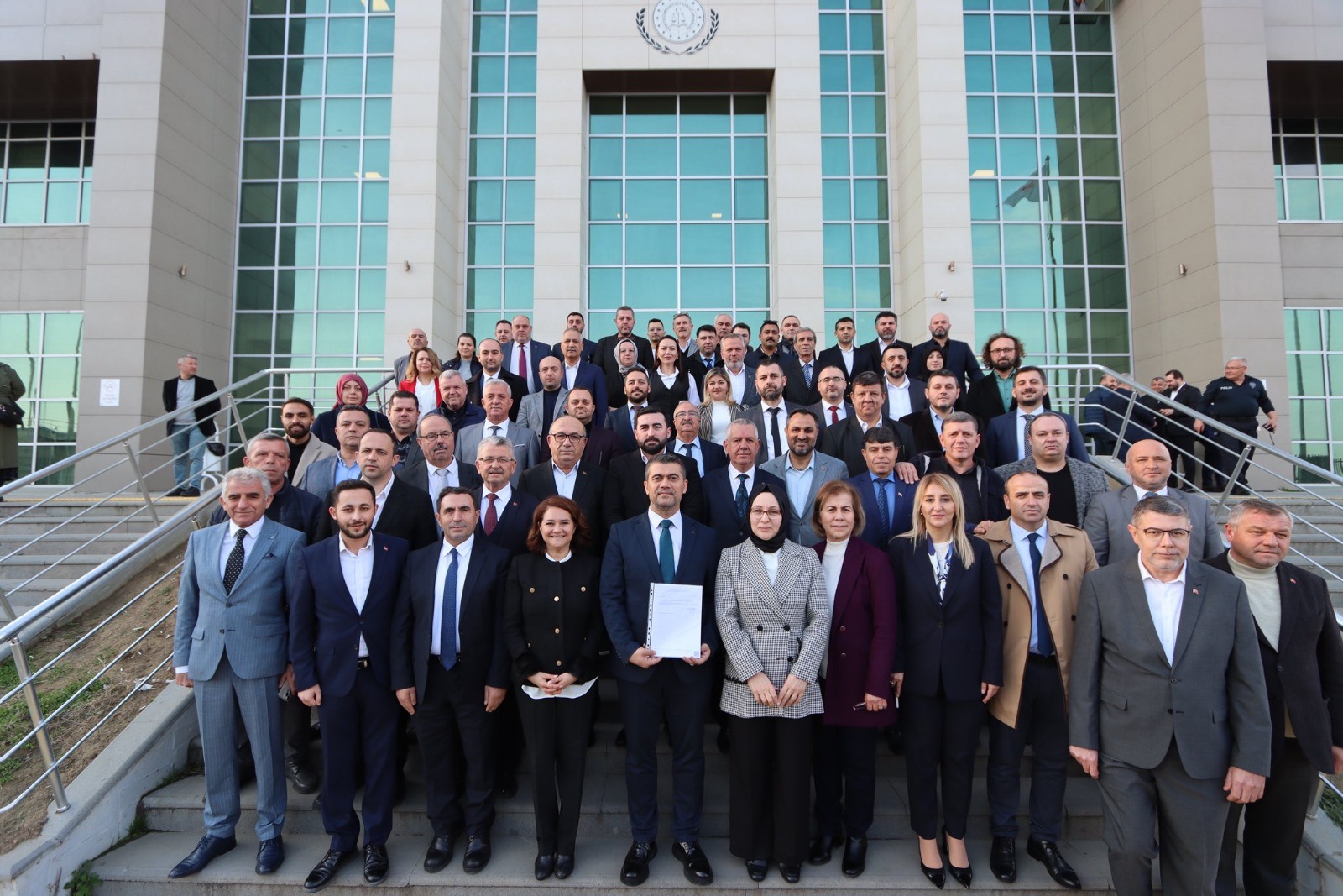 Mazbatasını Alan AK Partili Gümüş, Seçime Hazır Olduklarını Söyledi